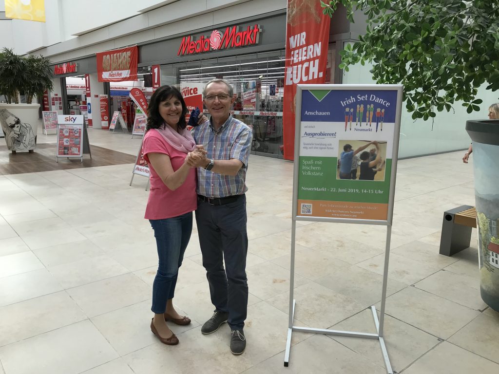 977F877E B541 424E BDA8 5A765C9211E9