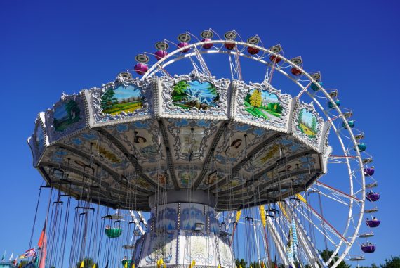 9307FD1D 0A3B 4A94 B900 83A5432743E4