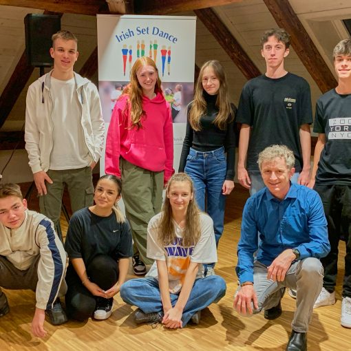 Willibald Gluck Schueler•Willibald Gluck Schueler•Schuelergruppe•WGG•PKurs•FranzXaverBeer•10Okt2023 IMG 4784